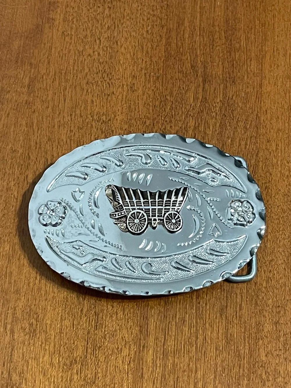Western Covered Wagon Belt Buckle Oregon Trail Pioneer 2 Tone Silver Lightweight